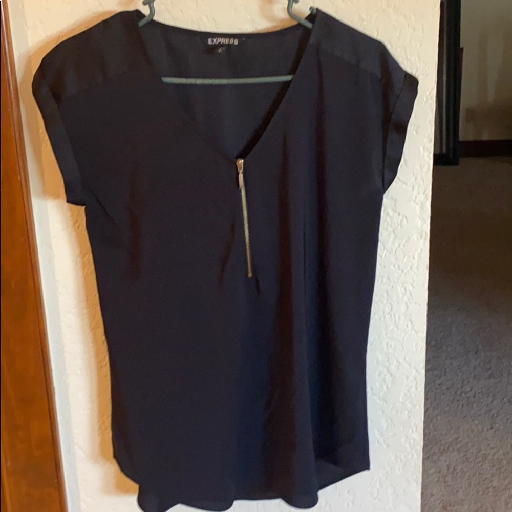 Short sleeve blouse